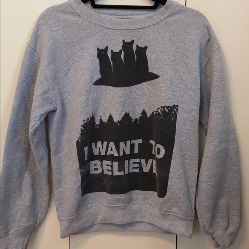 “I Want to Believe” crewneck sweatshirt